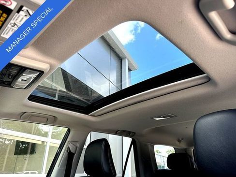 Certified 2022 Toyota 4Runner Limited AWD/4WD image 19