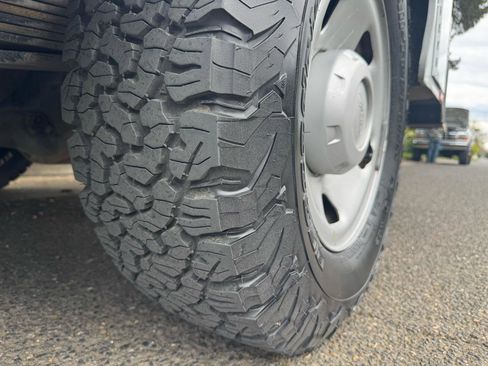 Used 2009 Ford F350 XLT RWD image 25