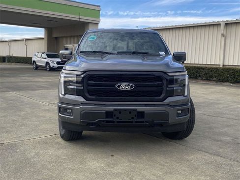 New 2025 Ford F150 Lariat w/ Equipment Group 501A Mid image 9