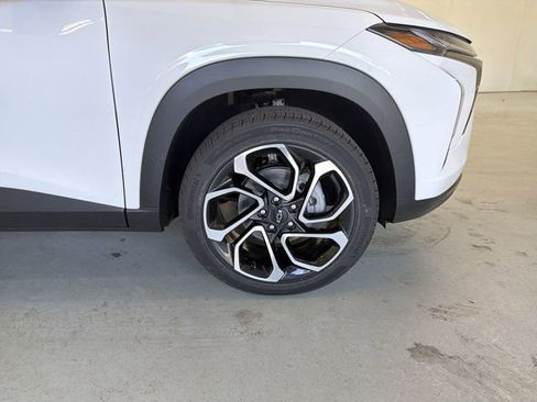 New 2026 Chevrolet Trax RS w/ Sunroof Package image 17