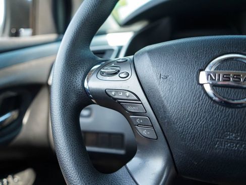 Used 2019 Nissan Murano S AWD/4WD image 29