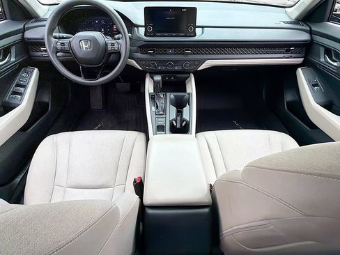 Used 2024 Honda Accord EX image 32