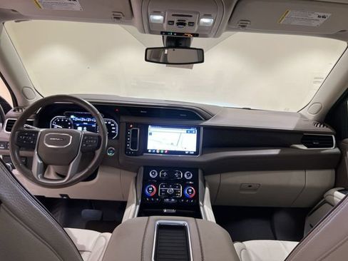 Used 2021 GMC Yukon Denali RWD image 19