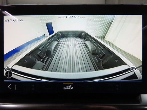 Used 2025 Chevrolet Silverado 2500 LTZ w/ Trail Boss Package image 26