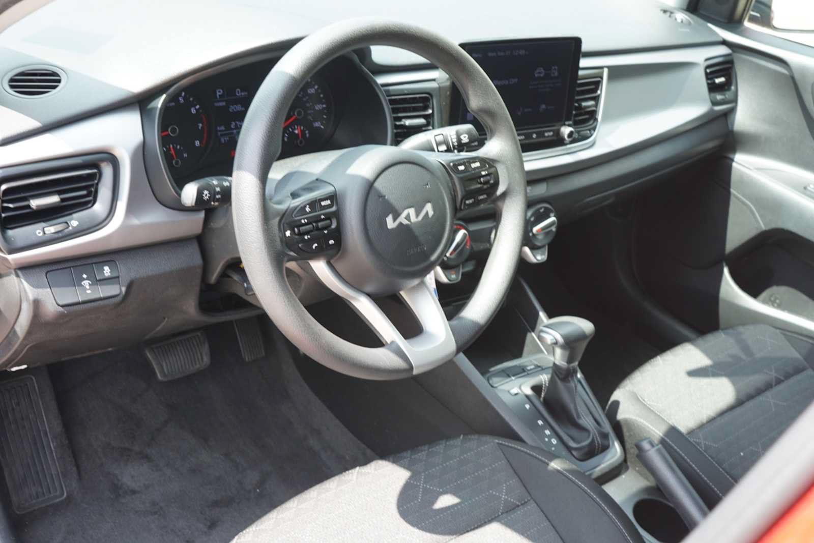 Used 2022 Kia Rio S FWD image 8