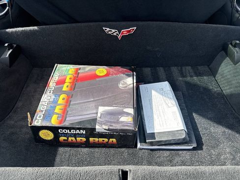 Used 2005 Chevrolet Corvette Coupe w/ Preferred Equipment Group RWD image 23