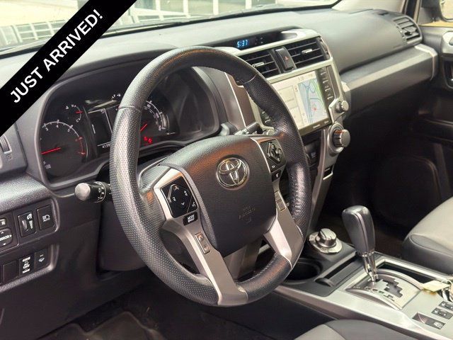 Used 2023 Toyota 4Runner SR5 Premium w/ Moonroof Package AWD/4WD image 7