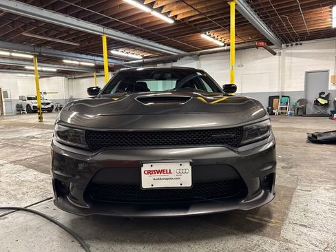 Used 2022 Dodge Charger R/T w/ Blacktop Package image 8