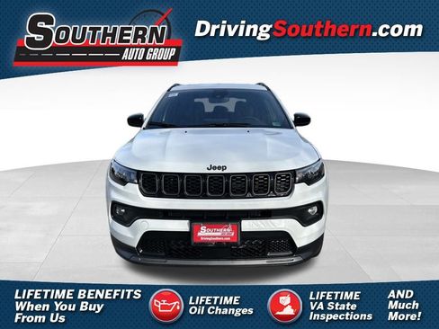 New 2026 Jeep Compass Latitude image 1