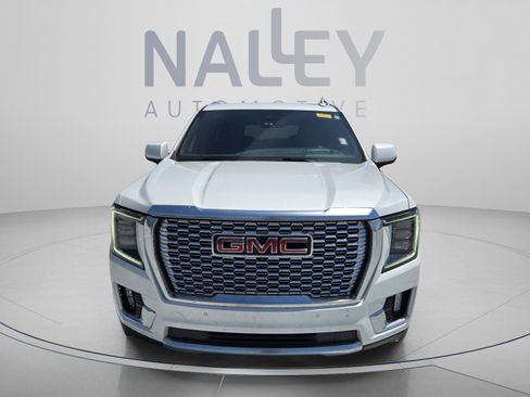 Used 2024 GMC Yukon Denali RWD image 8