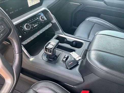Used 2023 GMC Sierra 1500 Denali AWD/4WD image 14