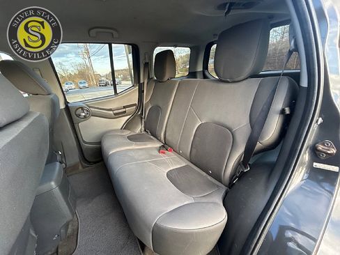 Used 2015 Nissan Xterra S w/ Value Package image 14