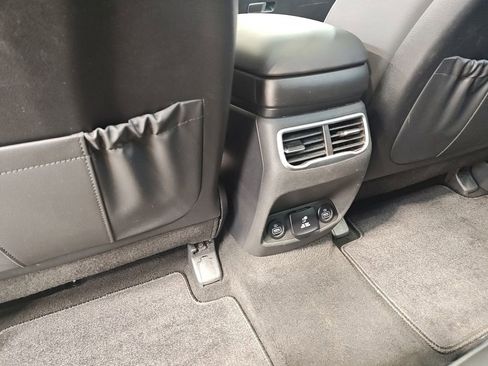 Used 2022 Hyundai Santa Fe Limited image 34