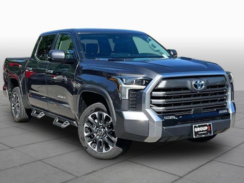 Used 2024 Toyota Tundra Limited AWD/4WD image 3