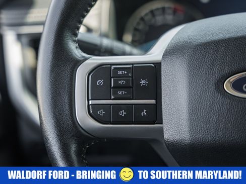 Used 2024 Ford Expedition Max XLT image 34