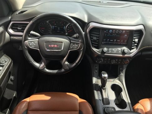 Certified 2019 GMC Acadia SLT AWD/4WD image 28