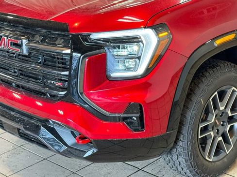 New 2026 GMC Terrain AT4 w/ Convenience Package III image 13