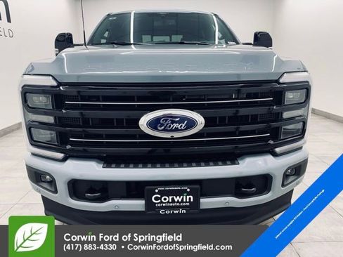 New 2026 Ford F250 Platinum image 9