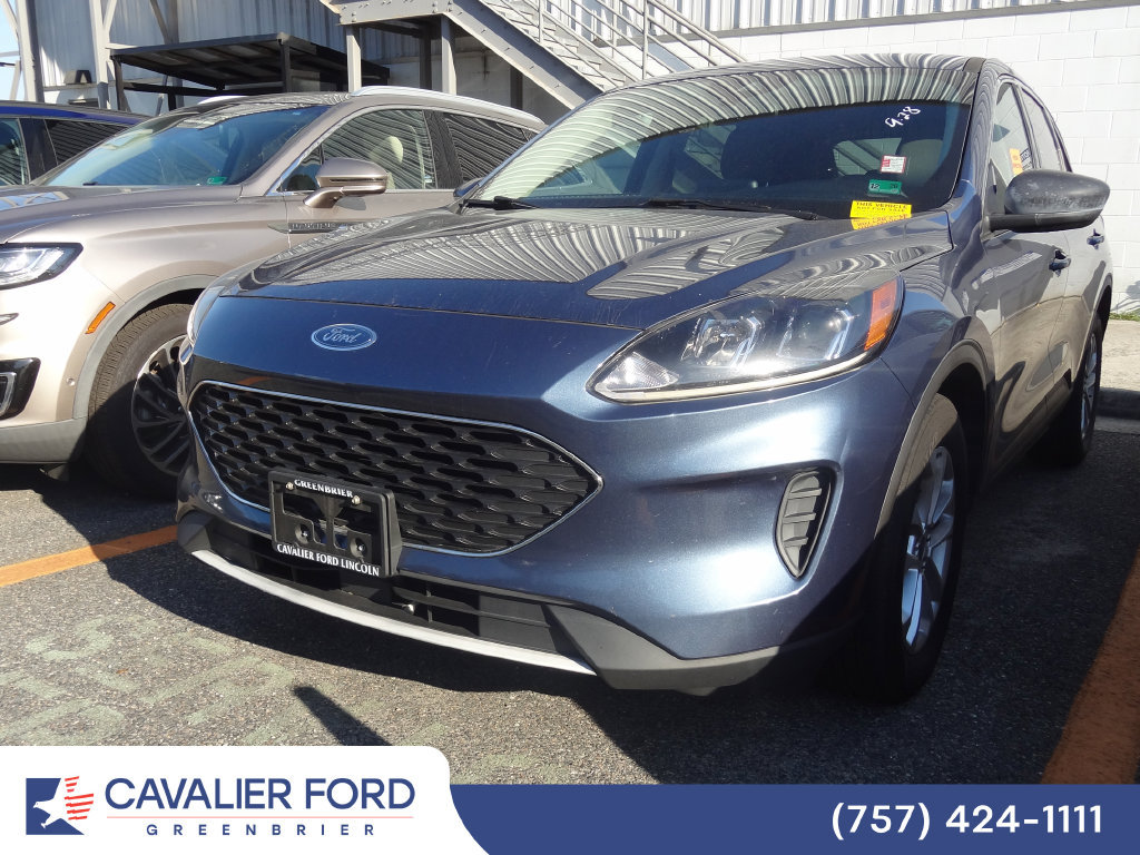 Used 2020 Ford Escape SE FWD image 3