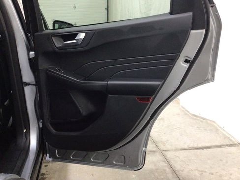 Used 2023 Ford Escape Platinum image 27