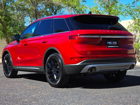 Used 2020 Lincoln Corsair Reserve w/ Equipment Group 201A FWD image 6