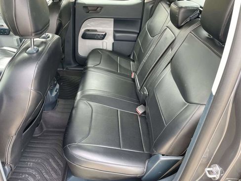 Certified 2024 Ford Maverick XLT w/ XLT Luxury Package image 12