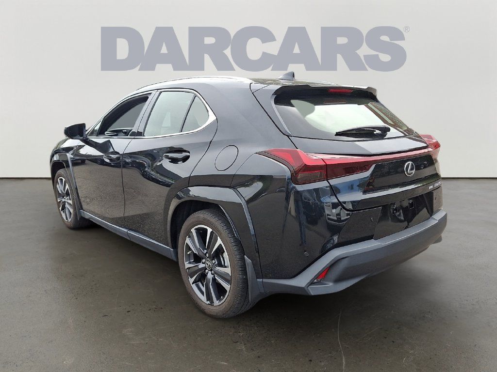 Used 2023 Lexus UX 250h AWD w/ Accessory Package (Z2) image 4