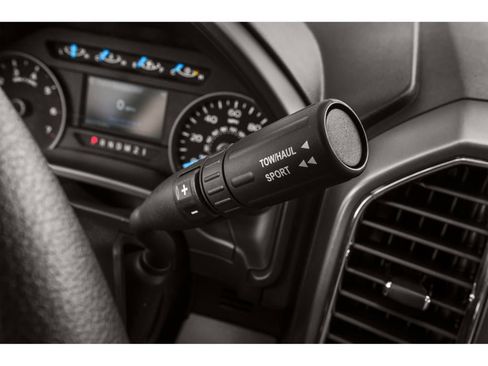 Used 2015 Ford F150 XLT AWD/4WD image 33