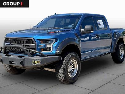 Used 2019 Ford F150 Raptor w/ Equipment Group 801A Mid