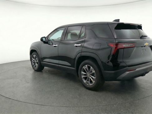 Used 2025 Chevrolet Equinox LT FWD image 6