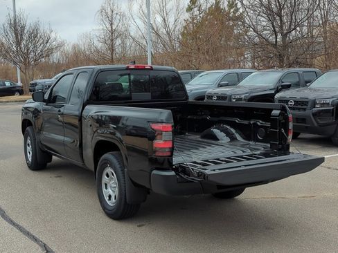 New 2026 Nissan Frontier S image 8