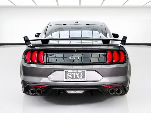 Used 2019 Ford Mustang GT RWD image 5