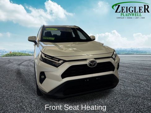 Used 2025 Toyota RAV4 XLE Premium w/ Weather Package AWD/4WD image 8