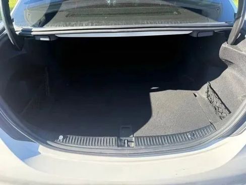 Used 2018 Mercedes-Benz C 300 Sedan image 26