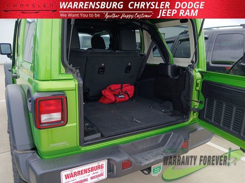 Used 2026 Jeep Wrangler Unlimited Sport AWD/4WD image 25