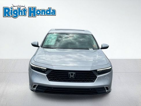 New 2026 Honda Accord Touring image 9
