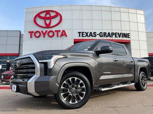 Used 2022 Toyota Tundra Limited w/ Power Package image 2