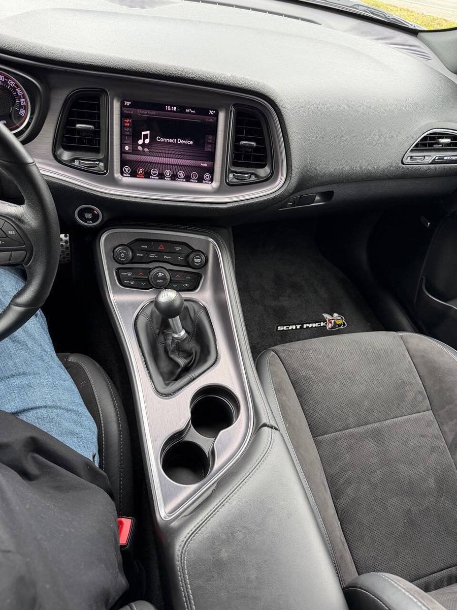 Used 2017 Dodge Challenger R/T Scat Pack RWD image 20