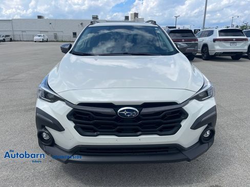 Used 2025 Subaru Crosstrek 2.5i Limited AWD/4WD image 8