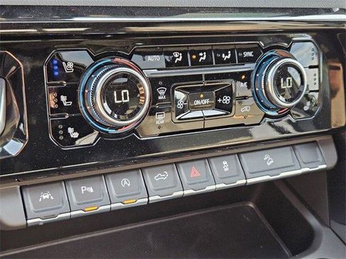 New 2026 GMC Sierra 1500 AT4 image 19