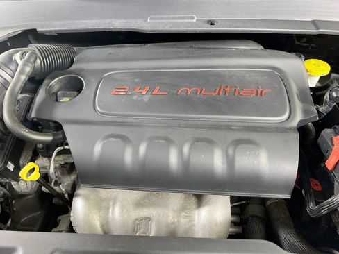 Used 2022 Jeep Compass Limited w/ Sun and Sound Group AWD/4WD image 28