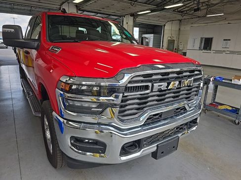 Used 2026 RAM 2500 Big Horn AWD/4WD image 1