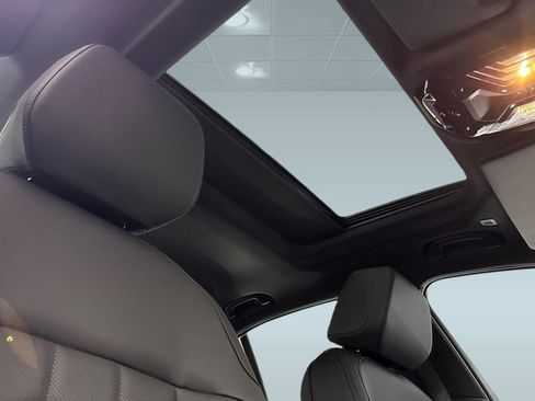 Used 2026 BMW 530i w/ Premium Package image 26