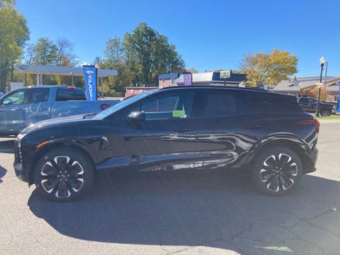 New 2026 Chevrolet Blazer EV RS image 4