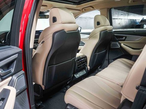 Used 2025 Acura MDX FWD w/ Technology Package image 19