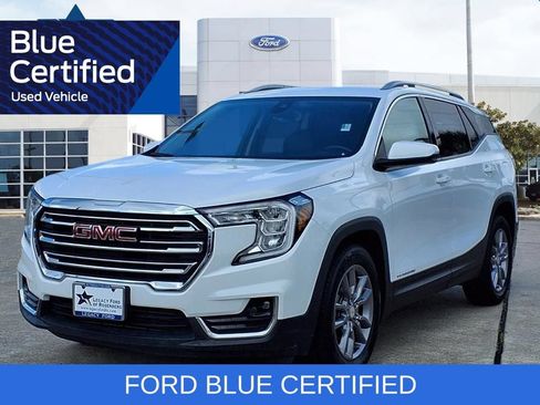 Used 2024 GMC Terrain SLT FWD image 1