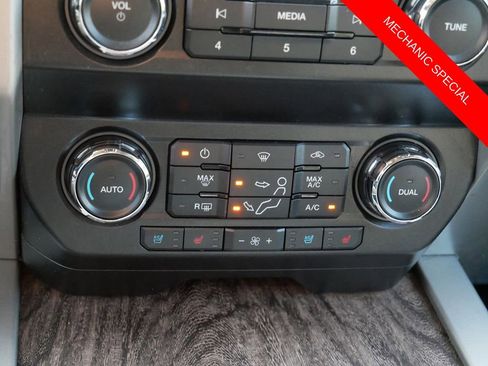 Used 2019 Ford F350 Lariat w/ Lariat Ultimate Package AWD/4WD image 22