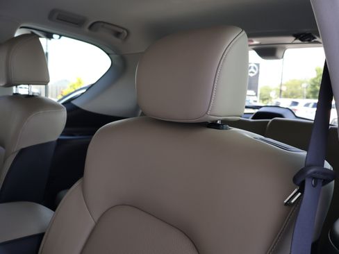 Used 2022 INFINITI QX80 Premium Select w/ Cargo Package AWD/4WD image 18