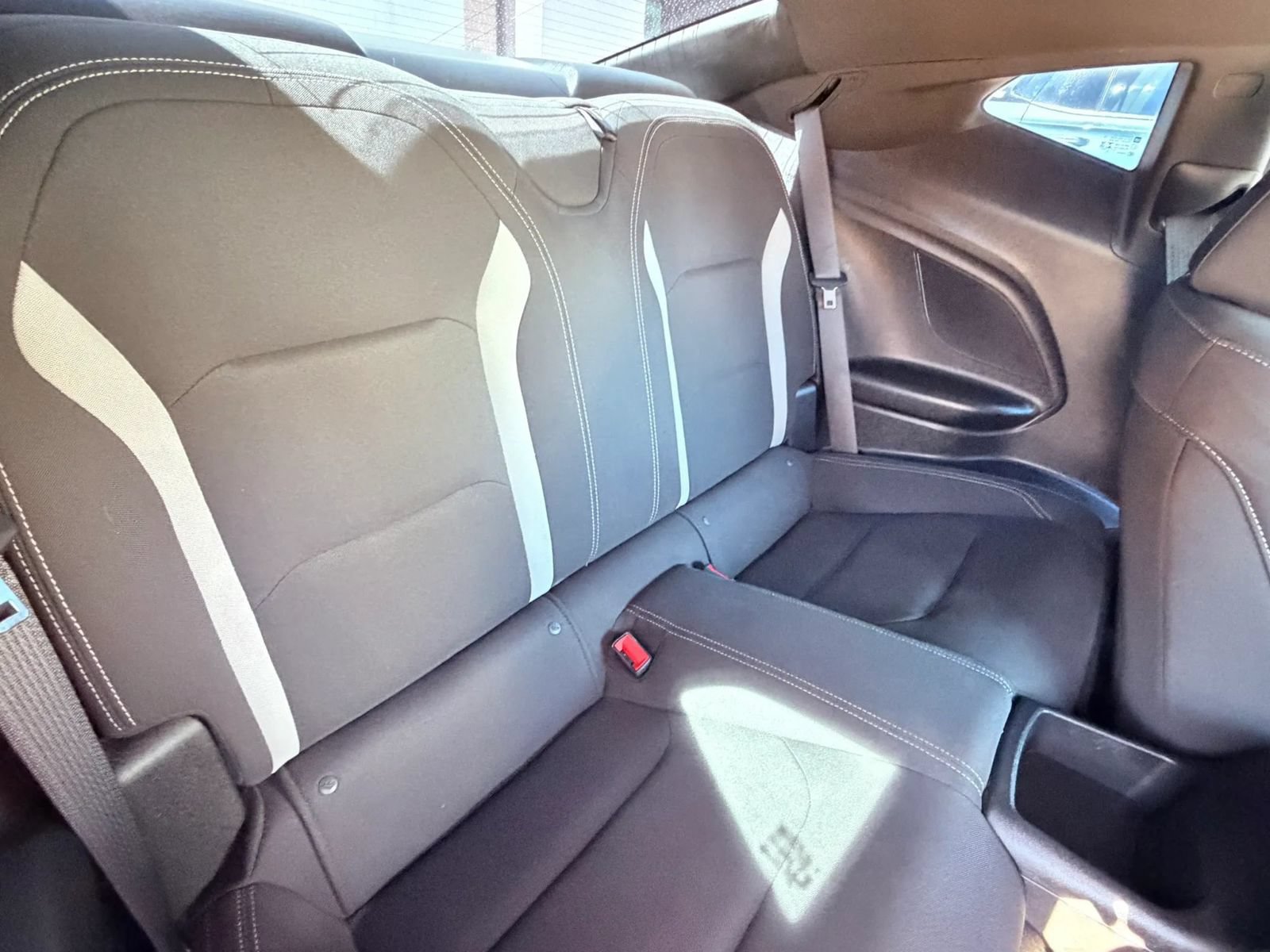 Used 2020 Chevrolet Camaro LT w/ Technology Package RWD image 19