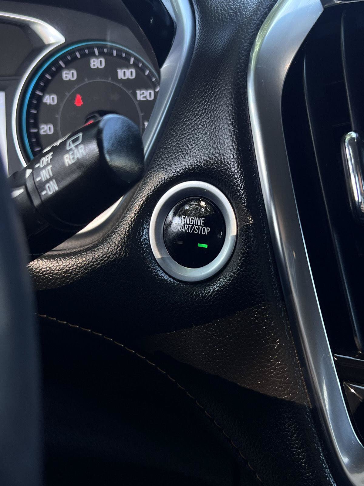 Used 2020 Chevrolet Traverse LT FWD image 8